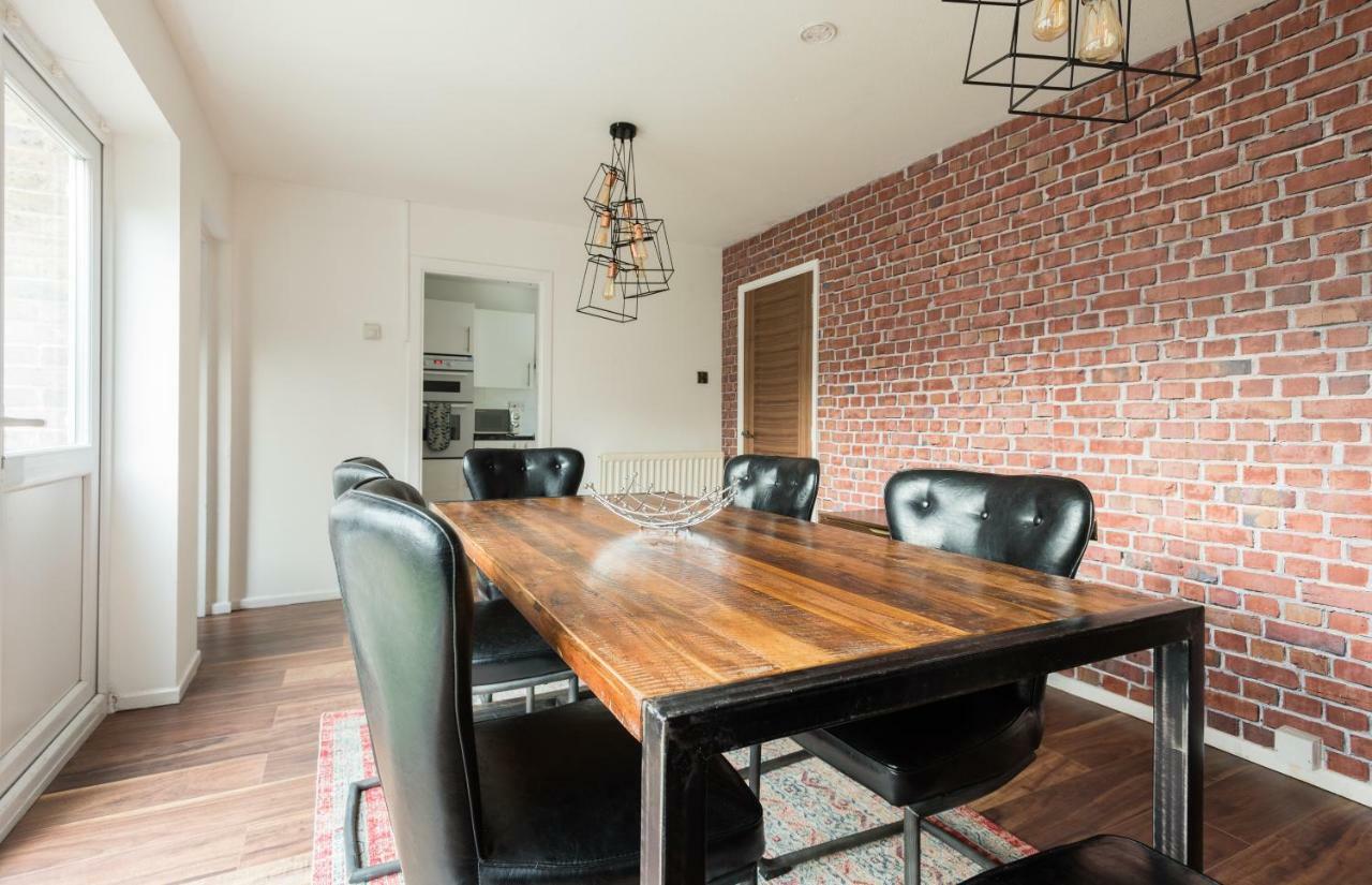 Appartamento The Century Chalet - Contemporary 2Bdr Townhouse With Parking Oxford Esterno foto