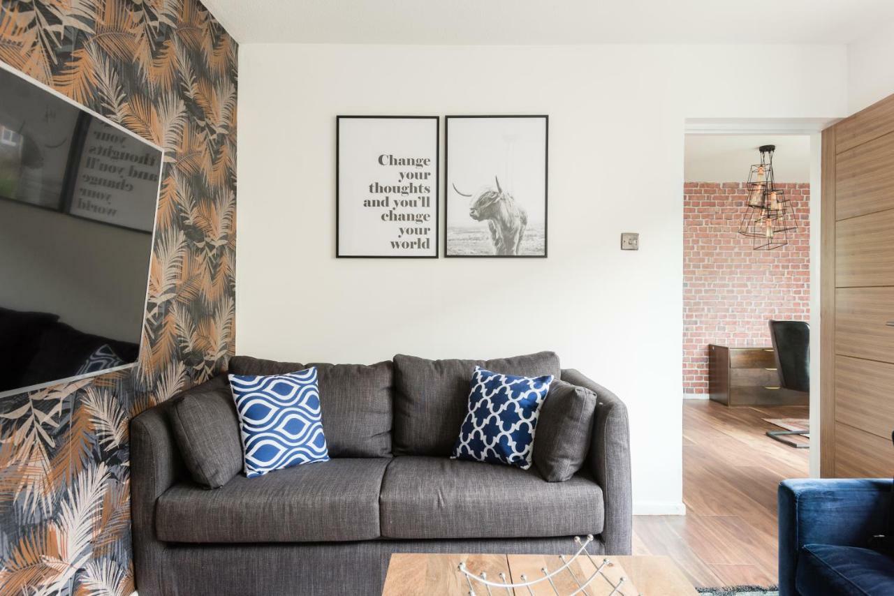 Appartamento The Century Chalet - Contemporary 2Bdr Townhouse With Parking Oxford Esterno foto