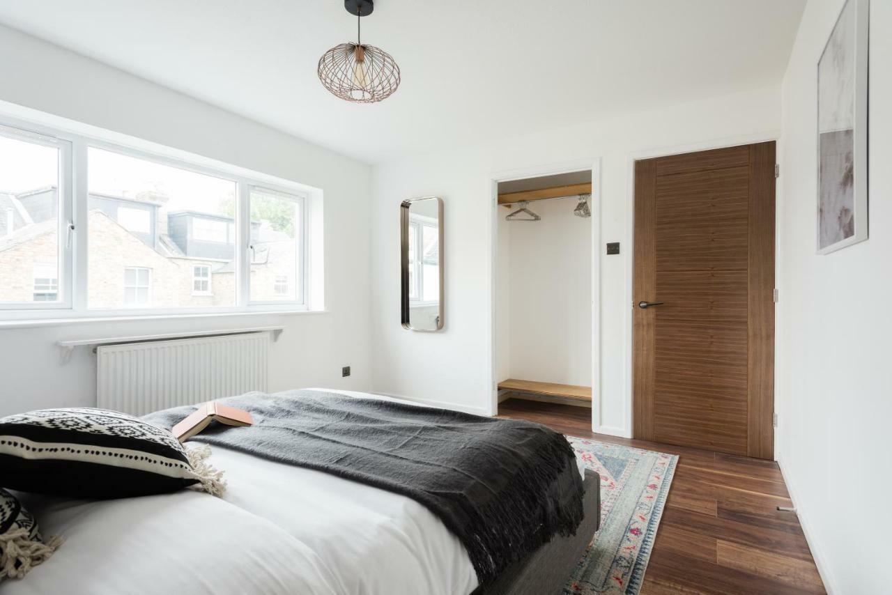 Appartamento The Century Chalet - Contemporary 2Bdr Townhouse With Parking Oxford Esterno foto